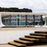 empresas-estatais-devem-seguir-regime-de-precatorios-decide-stf