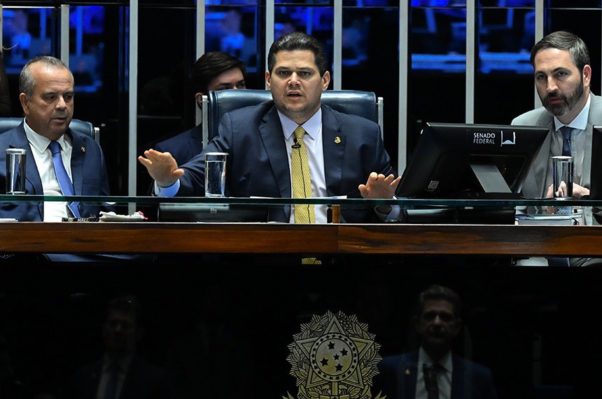 senado-adia-votacao-da-pec-dos-precatorios