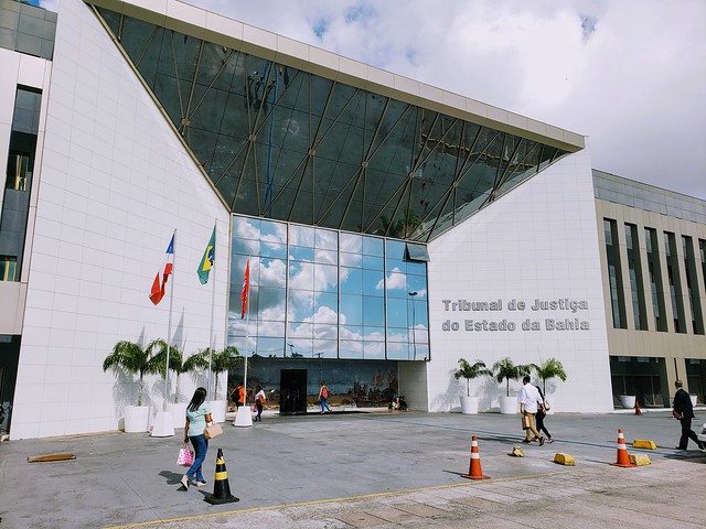 foto da fachada do tribunal de justiça da Bahia
